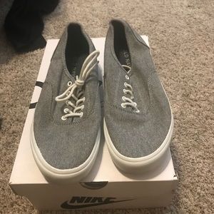 Men’s slip on shoes